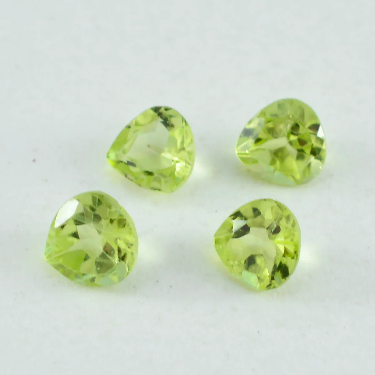 Peridot 1PC Tiny 5x5 MM Heart Faceted Green Sparkling Semi Precious Gems