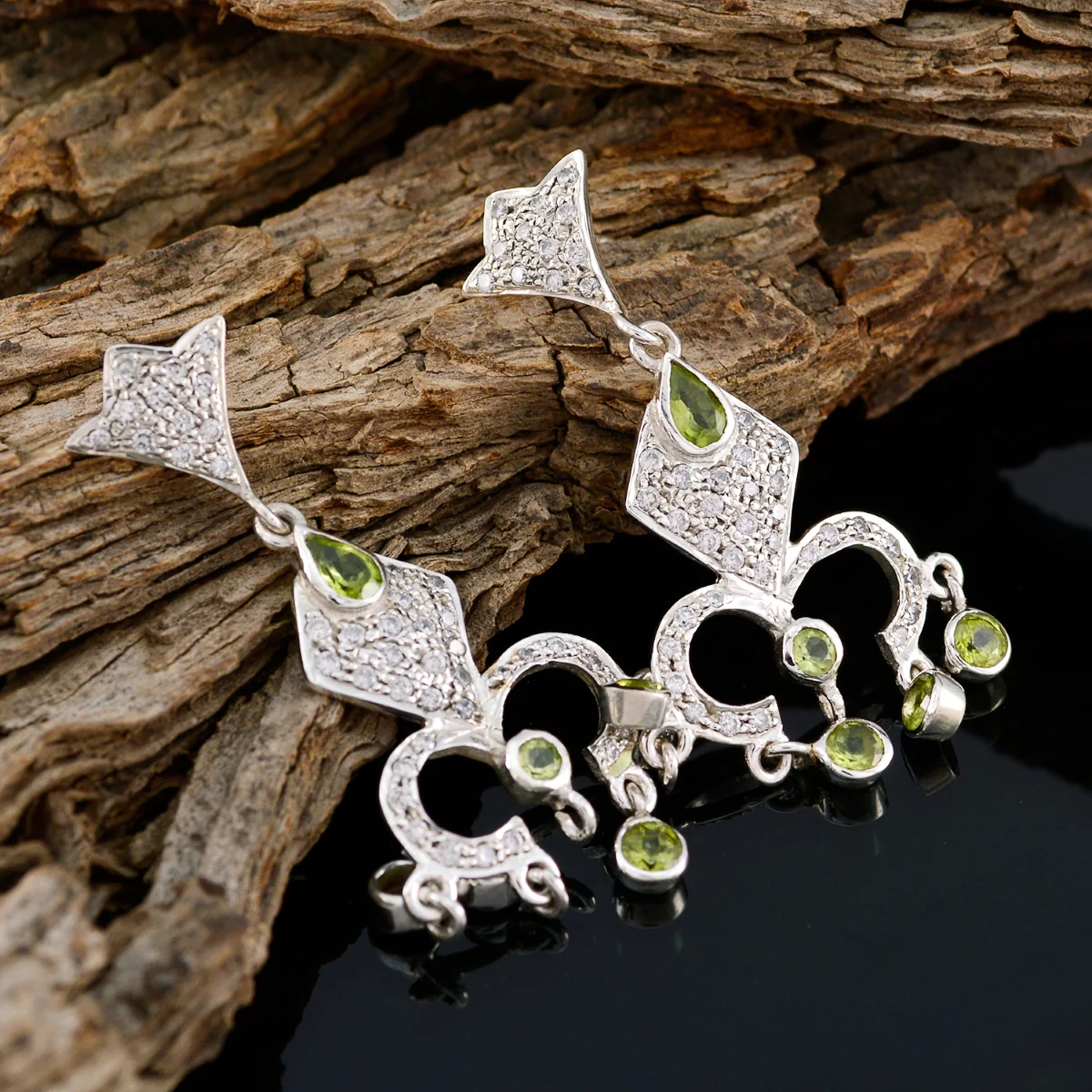 Peridot Indian Dewi multiple Stud Green 925 Silver Earring - Image 3