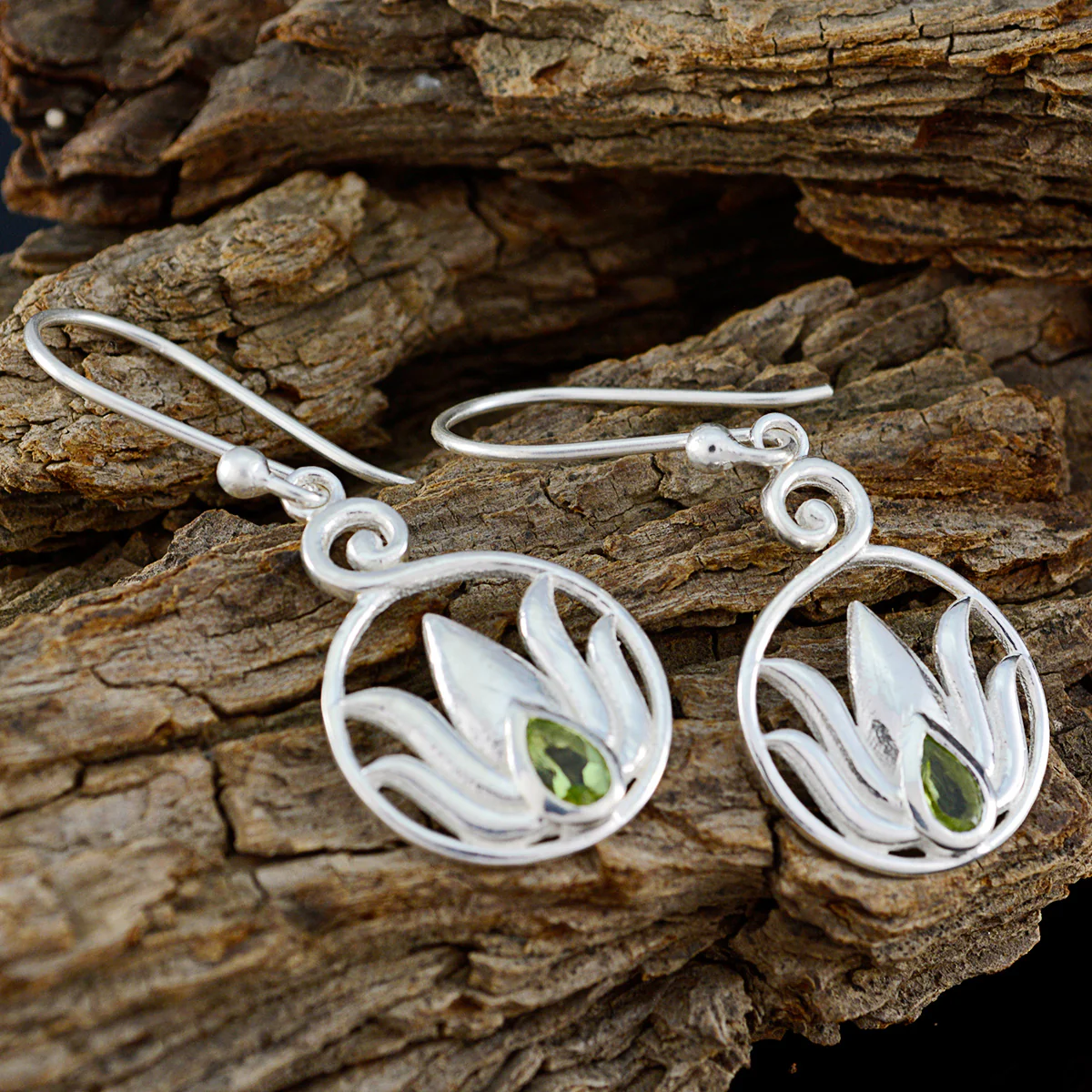Peridot Middle Eastern Camilla Solitaire Dangle Green Sterling Silver Earring - Image 3