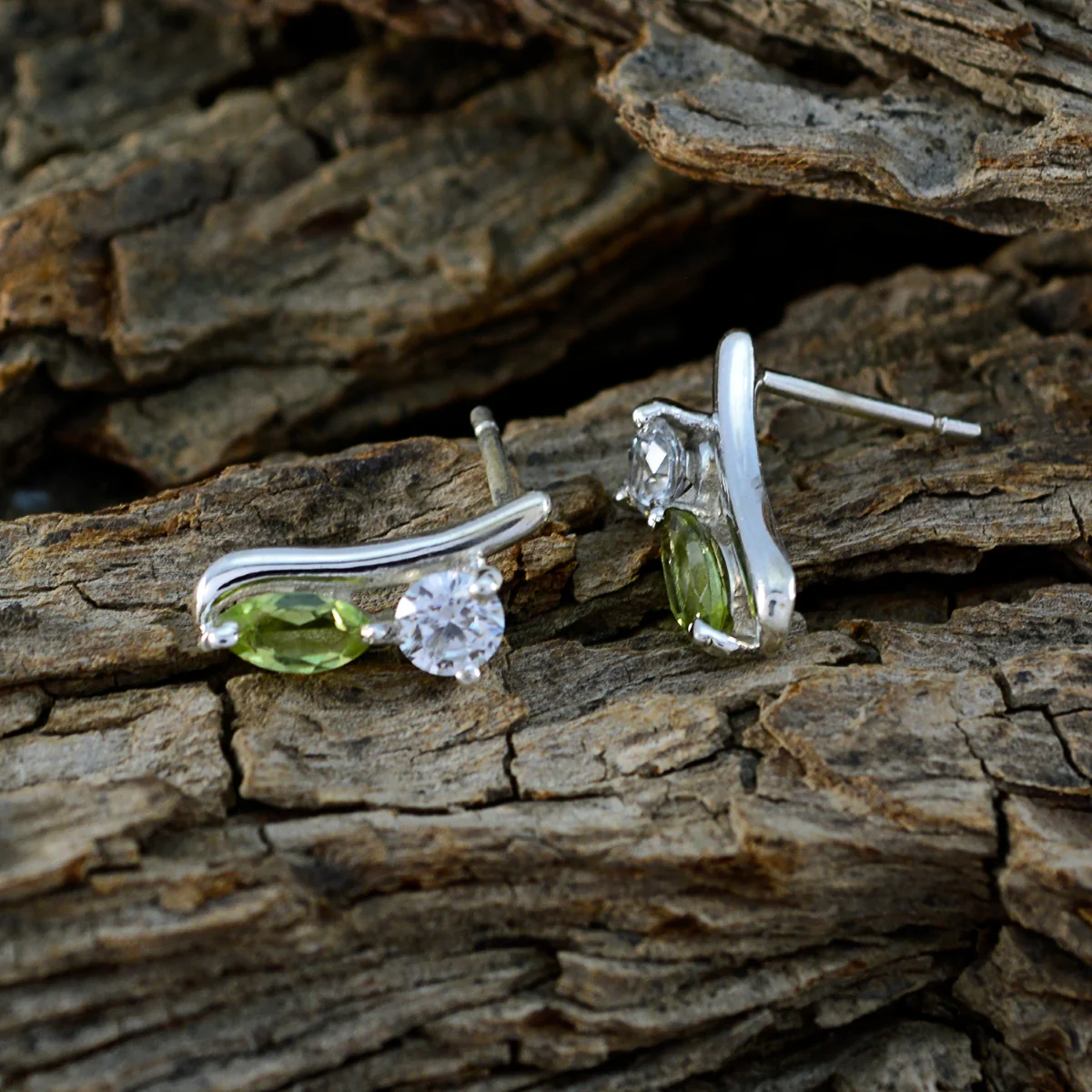 Peridot Middle Eastern Milagros multiple Stud Green 925 Sterling Silver Earring - Image 3