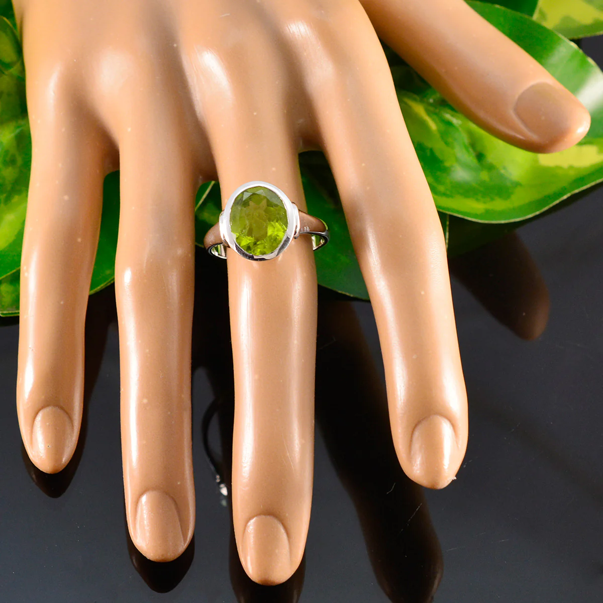 Peridot Solitaire African Silver Green Gems Minimal Traditional Ring Jewellery - Image 6