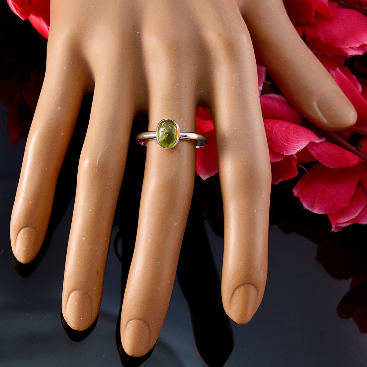 Peridot Solitaire American 92.5 Silver Green Gemstones Delicate Feminine Ring Jewelry - Image 5
