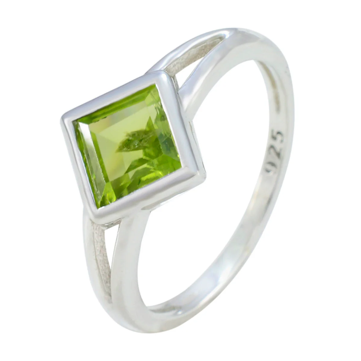 Peridot Solitaire American 925 Sterling Silver Green Gems Dainty Artisan Ring Jewellery - Image 2