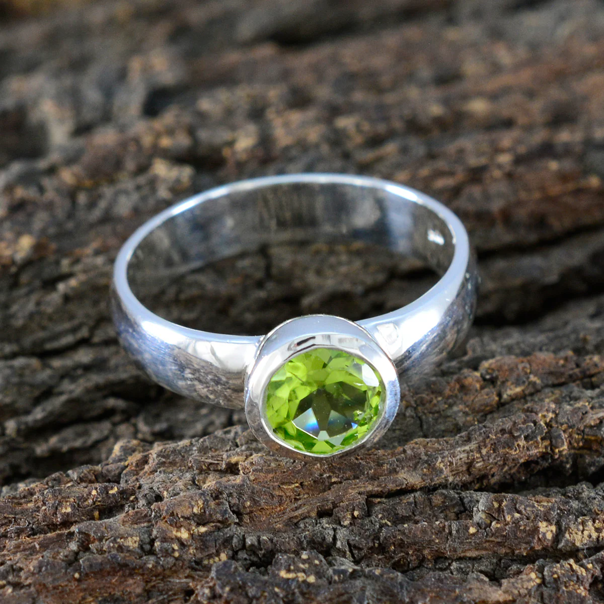 Peridot Solitaire German Silver Green Gems Tiny Fairytale Ring Jewelry - Image 3
