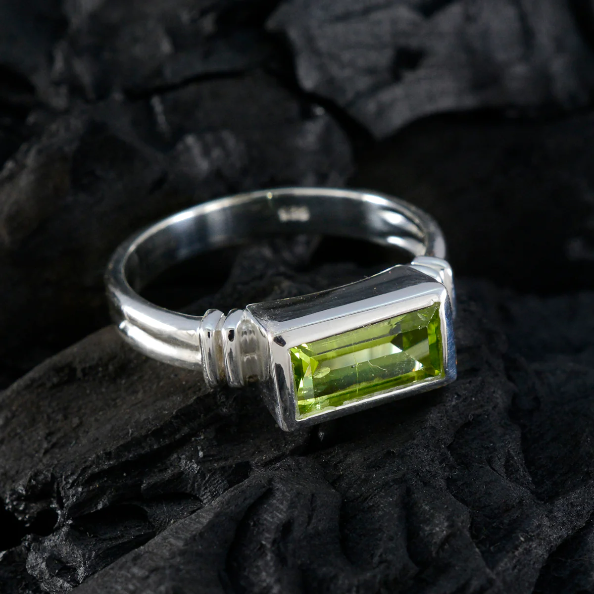 Peridot Solitaire Indian Sterling Silver Green Gemstone Minimal Love Ring Jewelry - Image 4