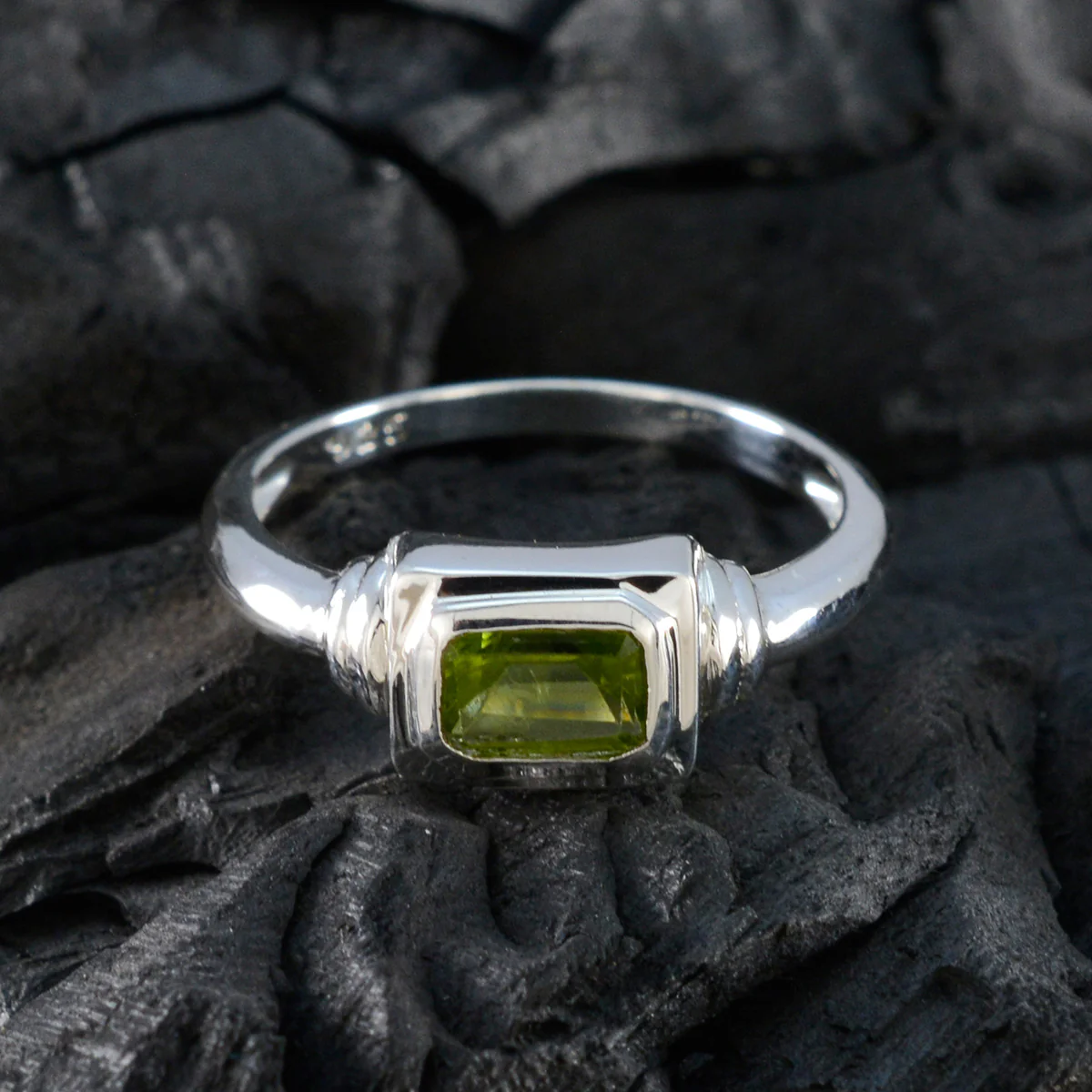 Peridot Solitaire Korean 92.5 Silver Green Gems Whisper-thin Boho Ring Jewellery - Image 4