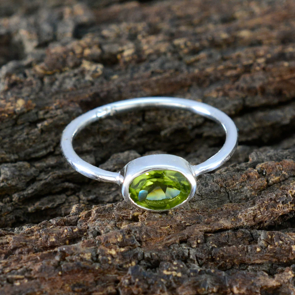 Peridot Solitaire Korean 925 Silver Green Gems Elegant Romantic Ring Jewellery - Image 3