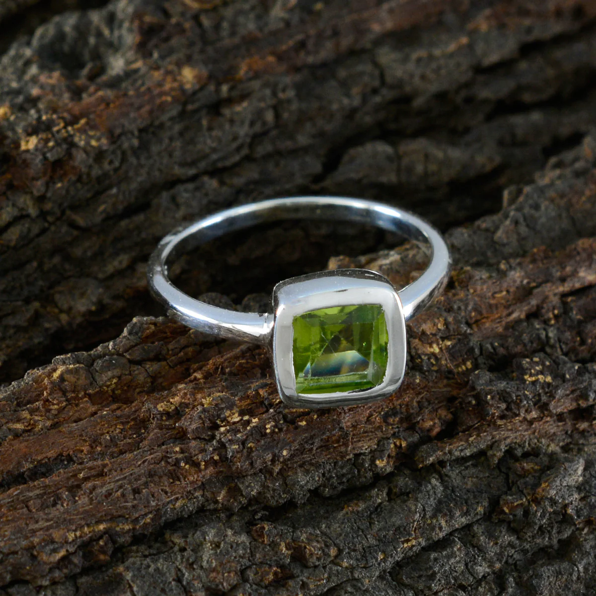 Peridot Solitaire Korean 925 Sterling Silver Green Gemstone Dainty Modern Ring Jewelry - Image 3