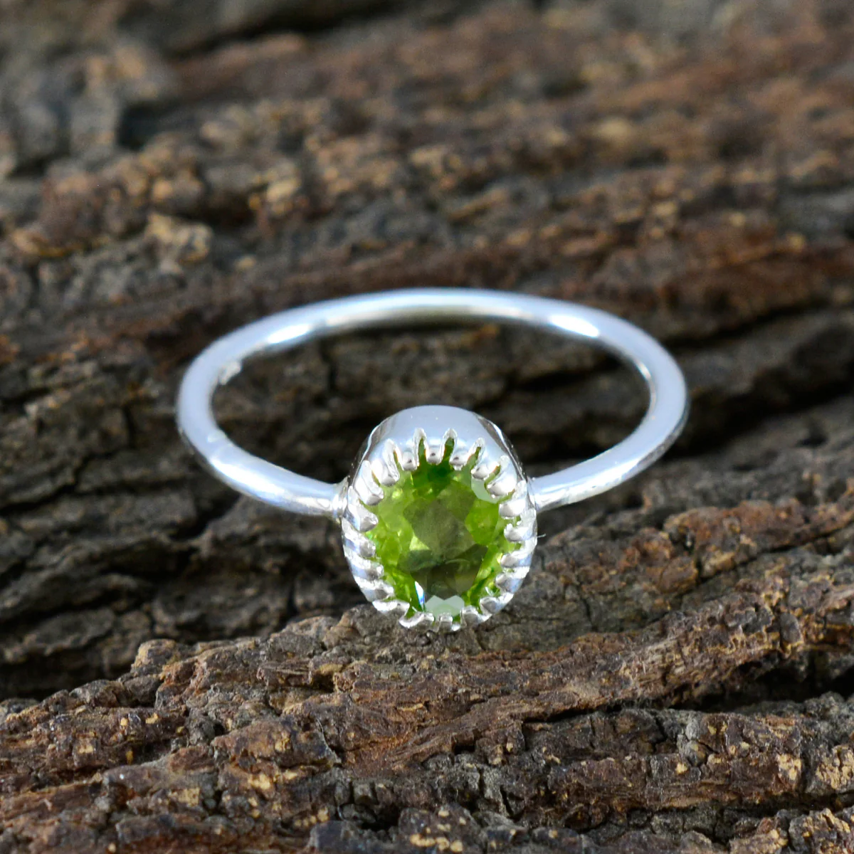 Peridot Solitaire Korean 925 Sterling Silver Green Gemstone Delicate Luxurious Ring Jewelry - Image 3