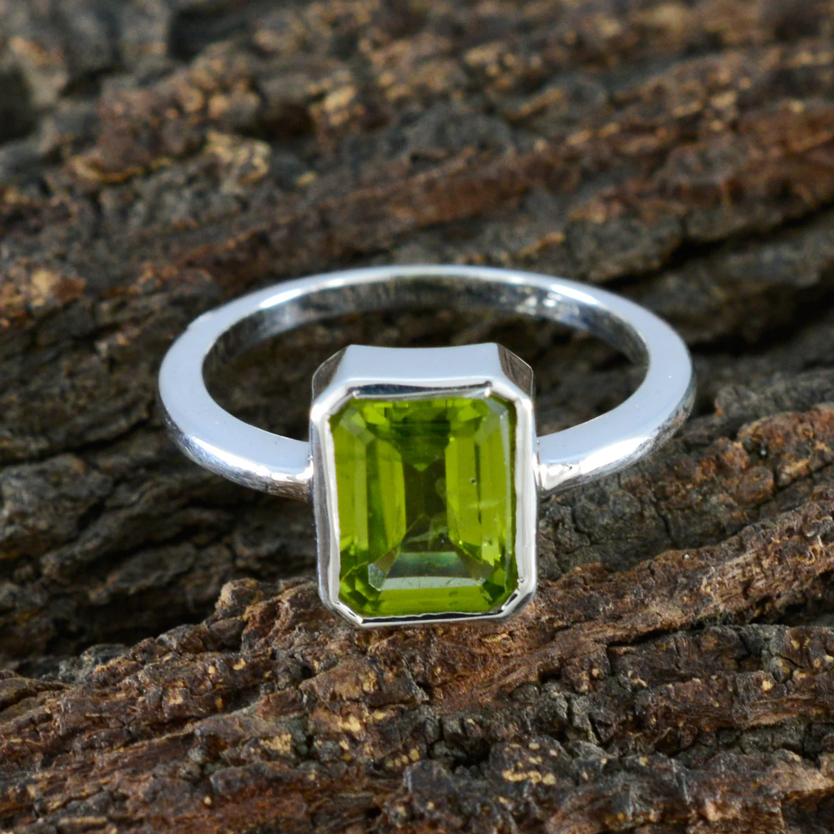 Peridot Solitaire Korean 925 Sterling Silver Green Gemstones Whisper-thin Artisan Ring Jewellery - Image 3