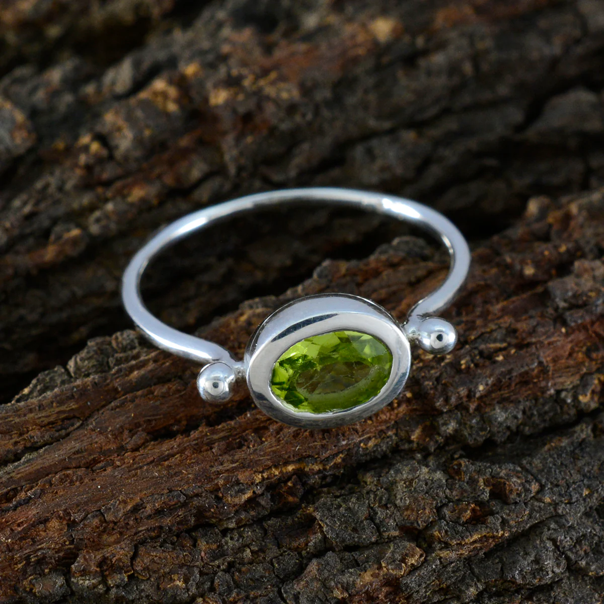 Peridot Solitaire Korean Sterling Silver Green Gemstone Dainty Modern Ring Jewellery - Image 3