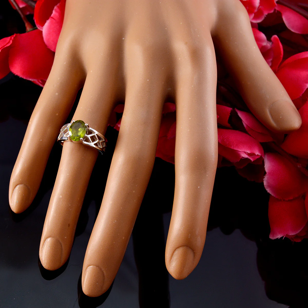 Peridot Solitaire Russian 92.5 Silver Green Gemstone Slim Traditional Ring Jewellery - Image 5