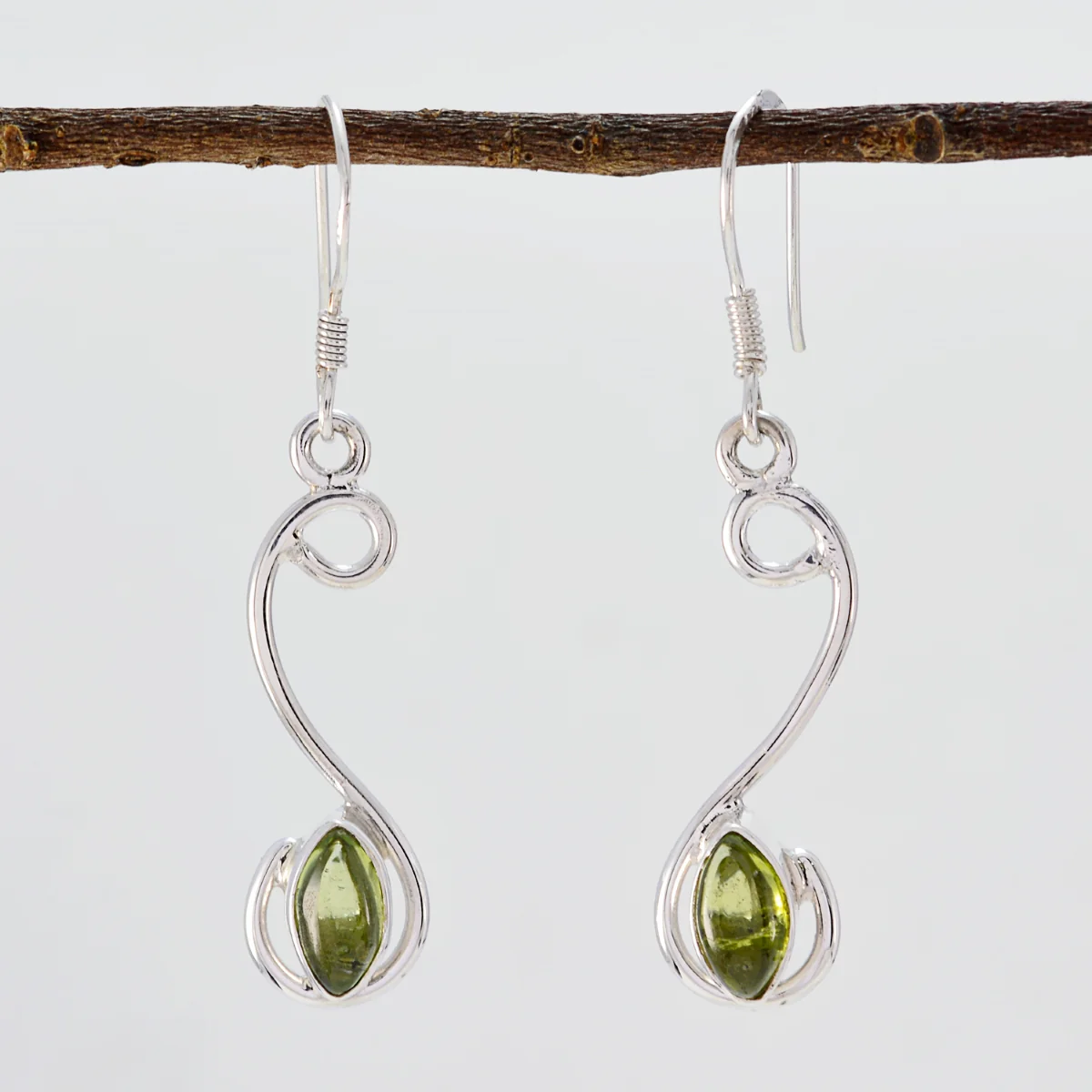 Peridot Spanish Isadora multiple Dangle Green Silver Earring - Image 2