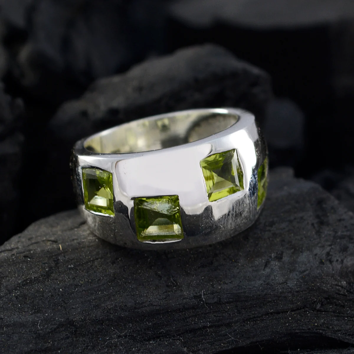Peridot Trilogy Moroccan Silver Green Gems Eye-catching Modern Ring Jewelry - Image 5