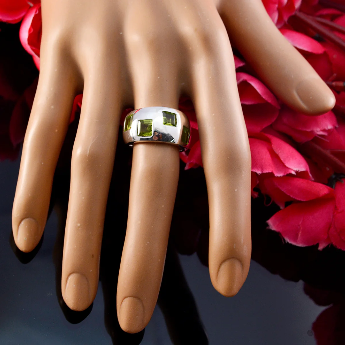 Peridot Trilogy Moroccan Silver Green Gems Eye-catching Modern Ring Jewelry - Image 6