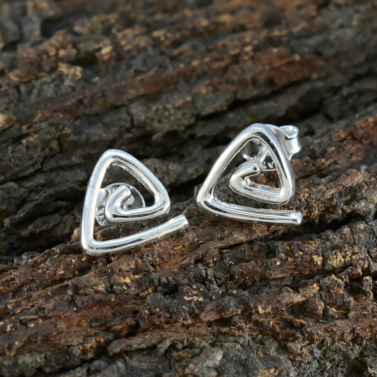 Plain French Lorena plain Stud Gray 92.5 Silver Earring - Image 3