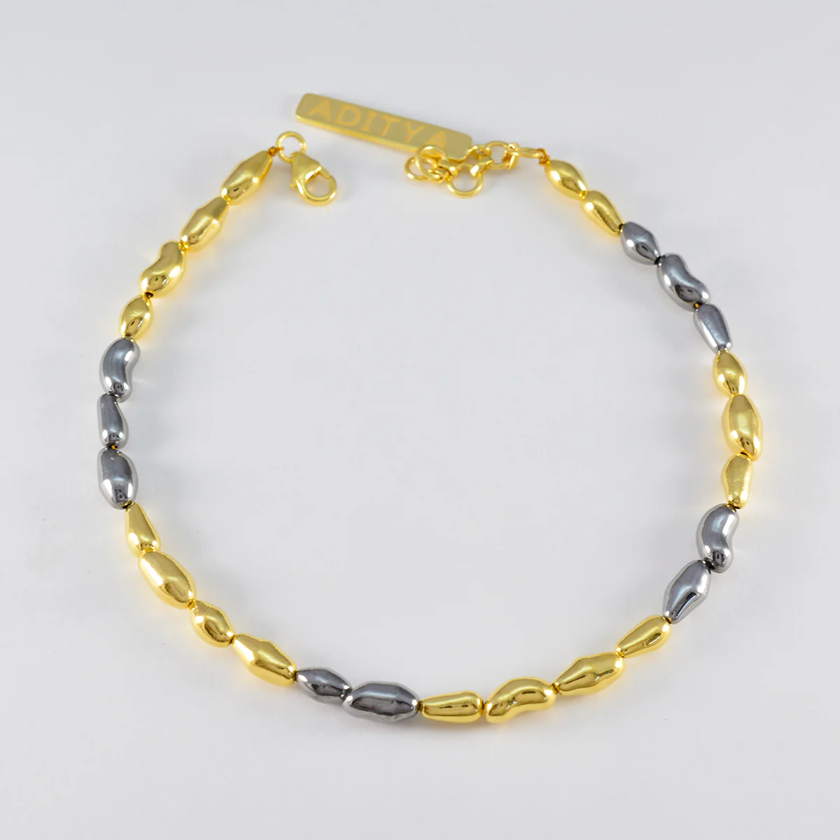 Plain Small Business Saturday Minimal Gold 925 Silver Links Bracelet - Image 3