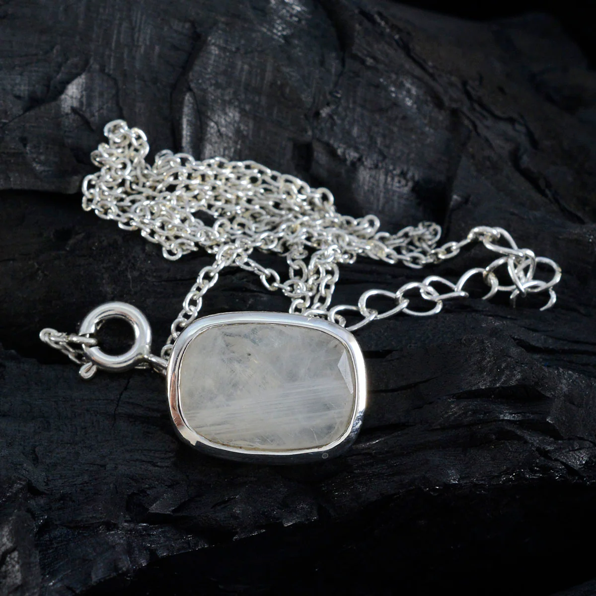 Rainbow Moonstone Classic Spanish 925 Silver Solitaire Alice Armor White Pendant Jewelry - Image 3
