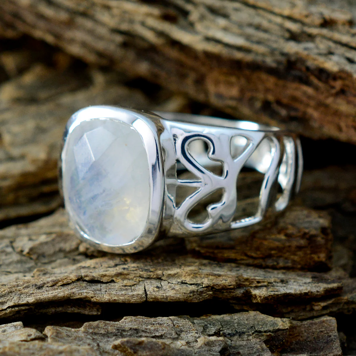 Rainbow Moonstone Solitaire Italian Silver White Gemstone Minimal Filigree Ring Jewellery - Image 3