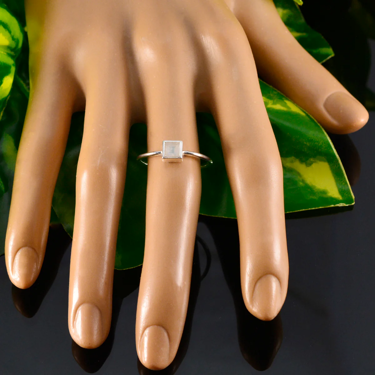 Rainbow Moonstone Solitaire Korean 92.5 Silver White Gemstones Elegant Feminine Ring Jewellery - Image 5