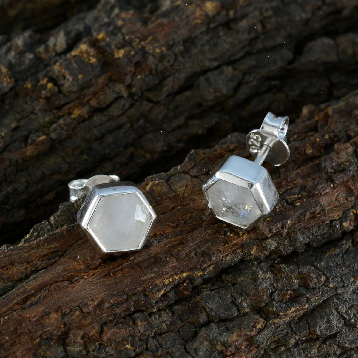 Rainbow Moonstone Turkish Natalie Solitaire Stud White 92.5 Silver Earring - Image 3