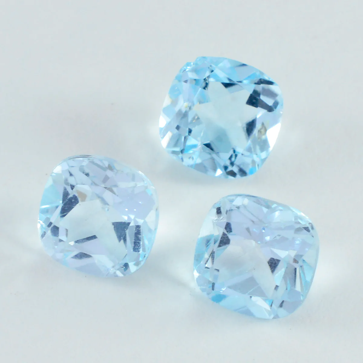 Sky Blue Topaz 1PC Chunky 13x13 MM Cushion Faceted Blue Natural Semi Precious Gems - Image 3