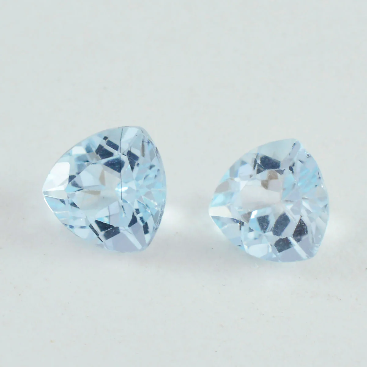 Sky Blue Topaz 1PC Large 11x11 MM Triangle Faceted Blue Fine Semi Precious Loose Gemstone - Image 2