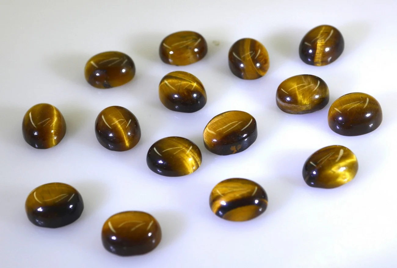 Tiger Eye 1PC Medium 8x10 MM Oval Cabochon Brown Natural semi Precious Gems - Image 3