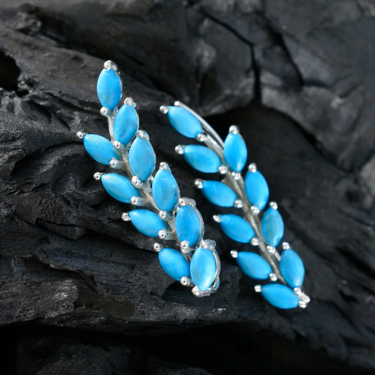 Turquoise Mexican Maya multiple Stud Blue Silver Earring - Image 3